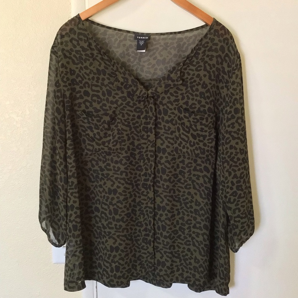 Torrid Blouse Boho Whimsigoth Grunge Leopard Sheer Chiffon Top Black 2X Gothic